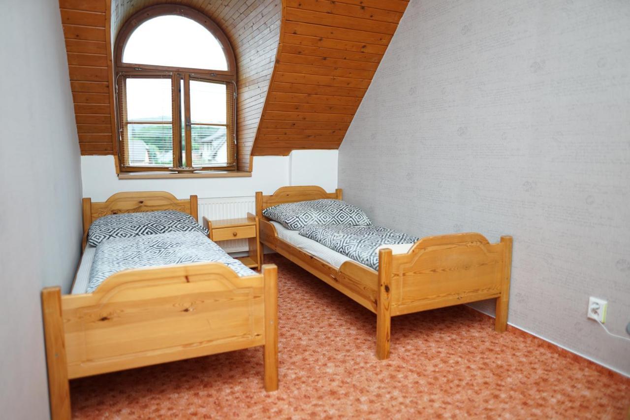 Penzion Terasa, Bed & Breakfast Велке Лосины Экстерьер фото