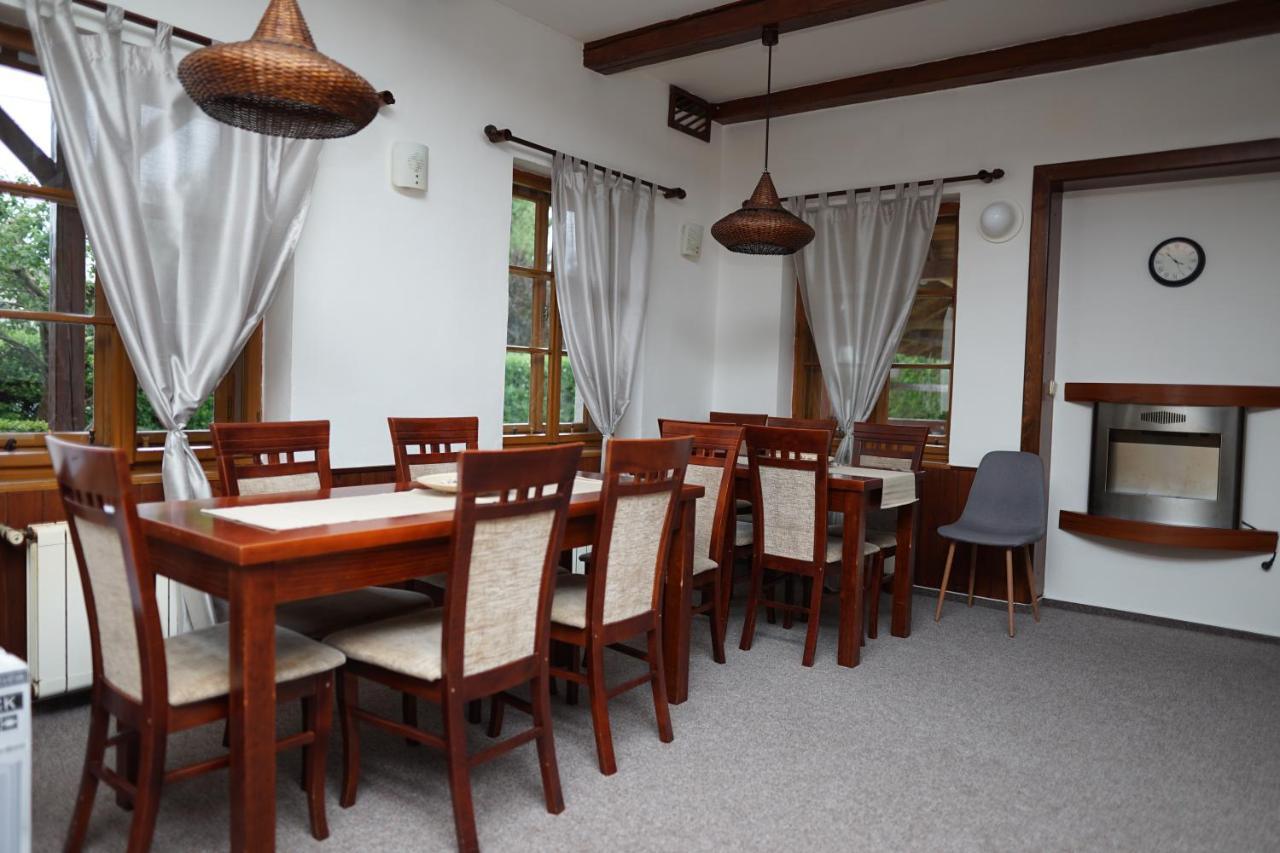 Penzion Terasa, Bed & Breakfast Велке Лосины Экстерьер фото