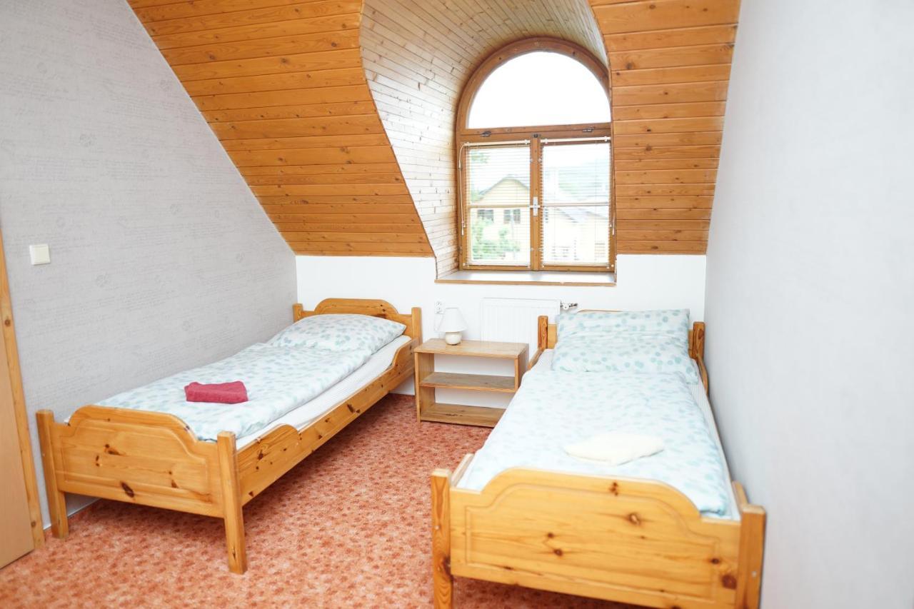 Penzion Terasa, Bed & Breakfast Велке Лосины Экстерьер фото